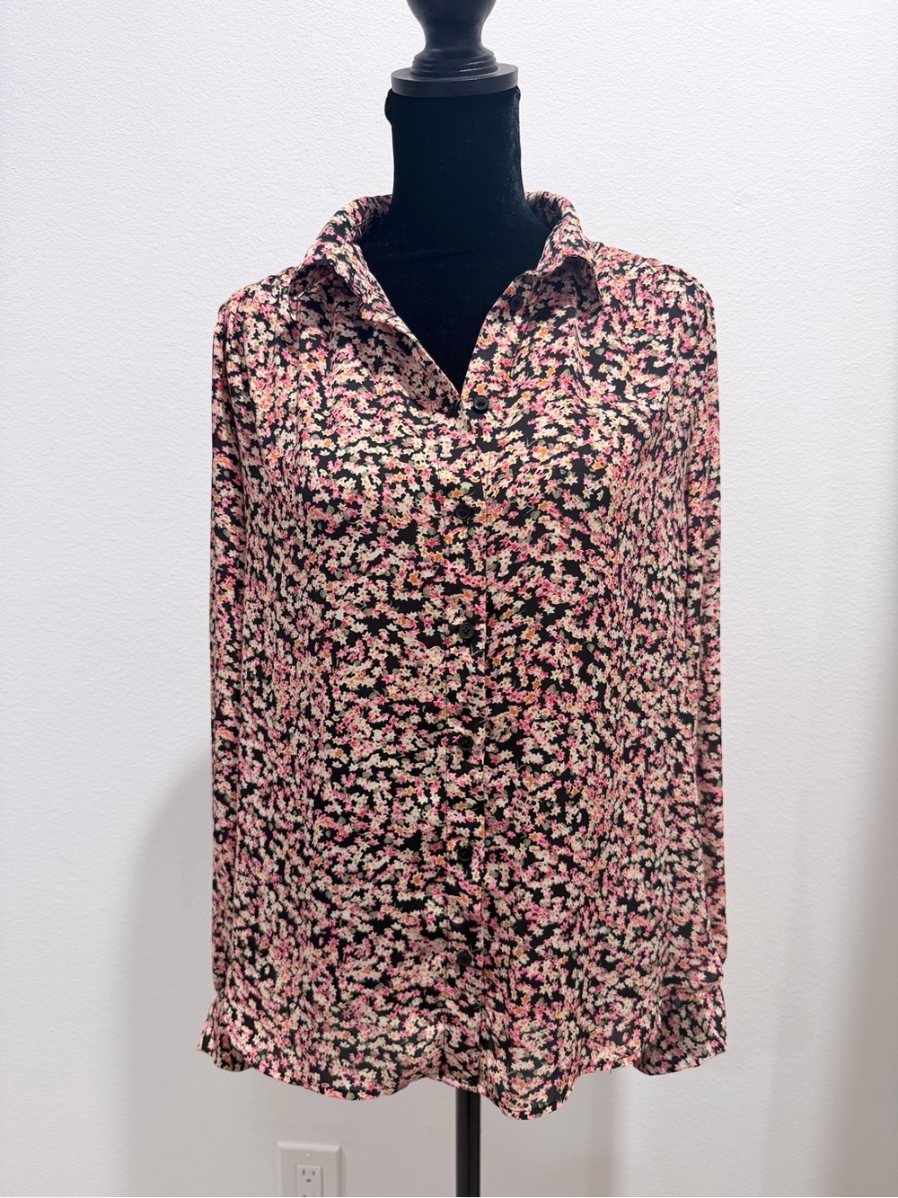 H&M Floral Button-Up Blouse in Black, Pink and Cream - Picture 5 of 7